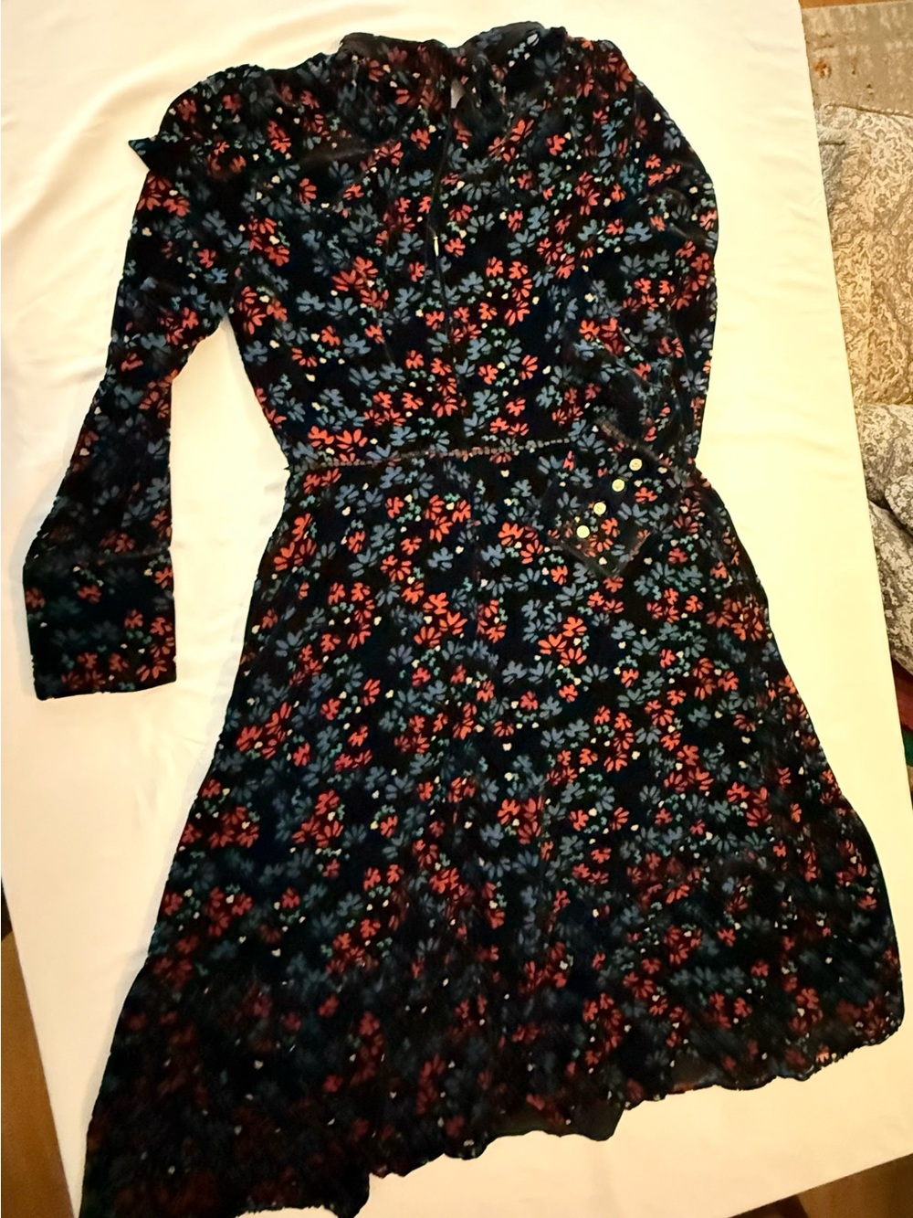 Draper James Black Long-Sleeve Velvet Burnout Floral Print Midi Dress  (MM17)